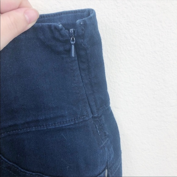 Spanx High-Rise Jeans - Picture 6 of 6